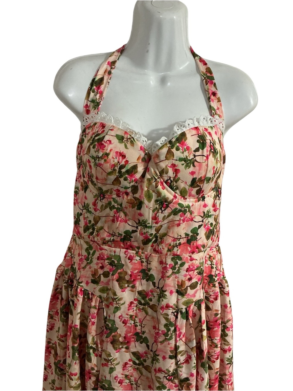 Fashion Nova spring wedding guess maxi dress floral - Picture 4 of 14